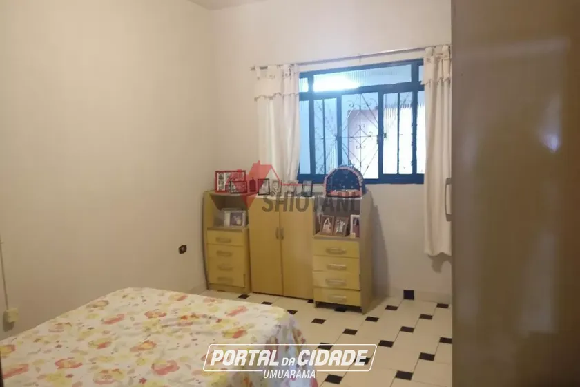 Casa &agrave; venda - ZONA I