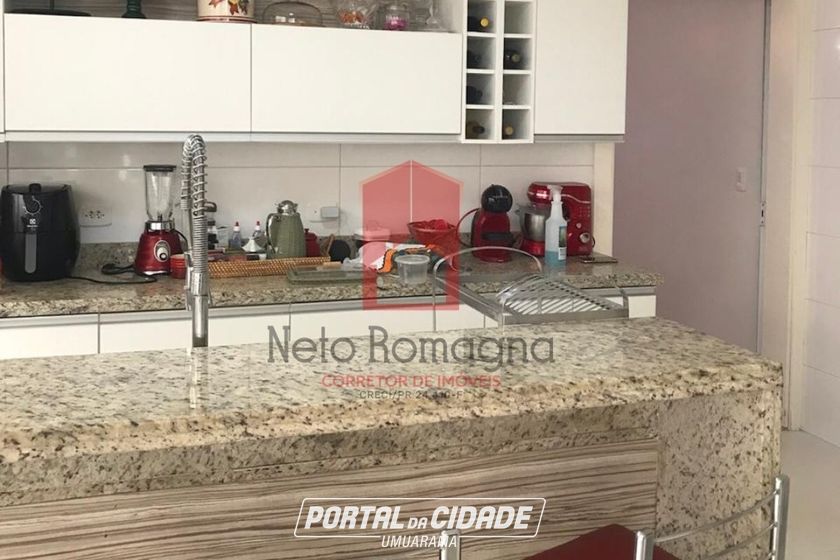 Sobrado &agrave; venda - 276m&sup2; - Zona II