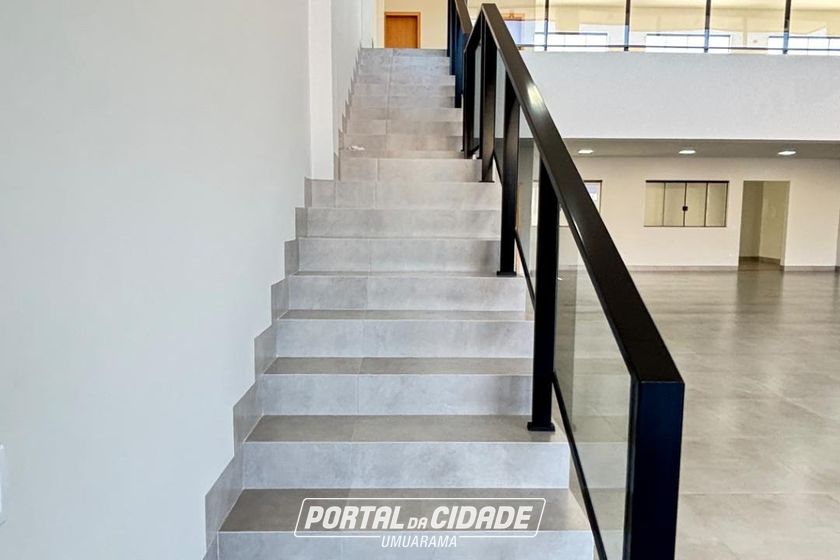 Sal&atilde;o Comercial para alugar - 358m&sup2; - Parque Residencial da G&aacute;vea