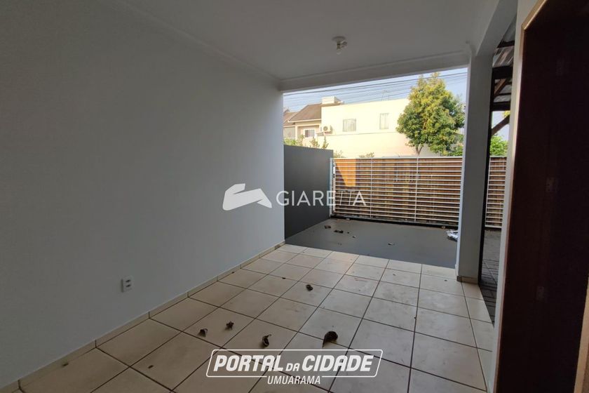 Casa &agrave; venda - 75m&sup2; - JARDIM GISELA