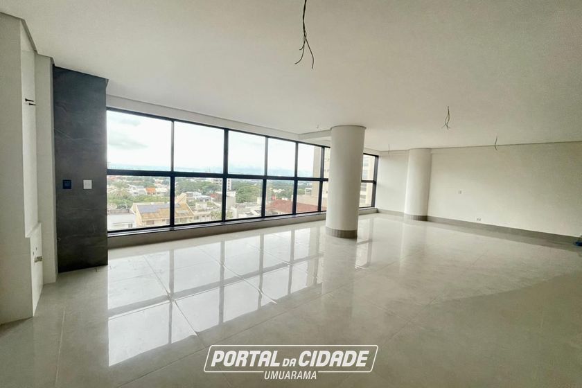 Apartamento &agrave; venda - 223m&sup2; - ZONA II
