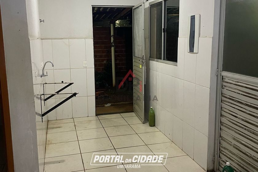 Casa &agrave; venda - 43m&sup2; - Conjunto Habitacional Sonho Meu