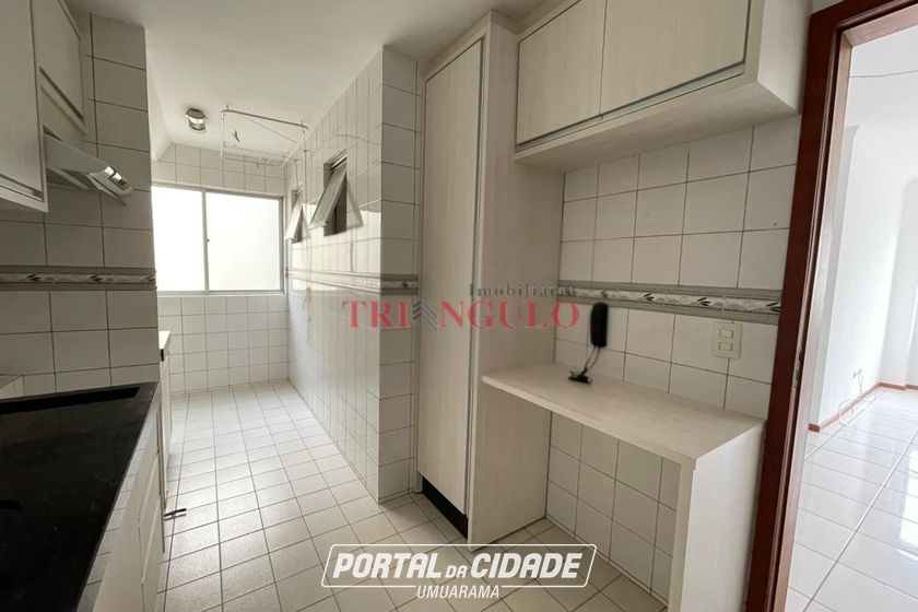Apartamento &agrave; venda - 77m&sup2; - ZONA II