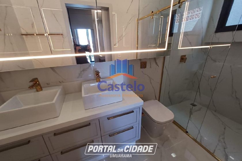 Casa &agrave; venda - 308m&sup2; - Zona V