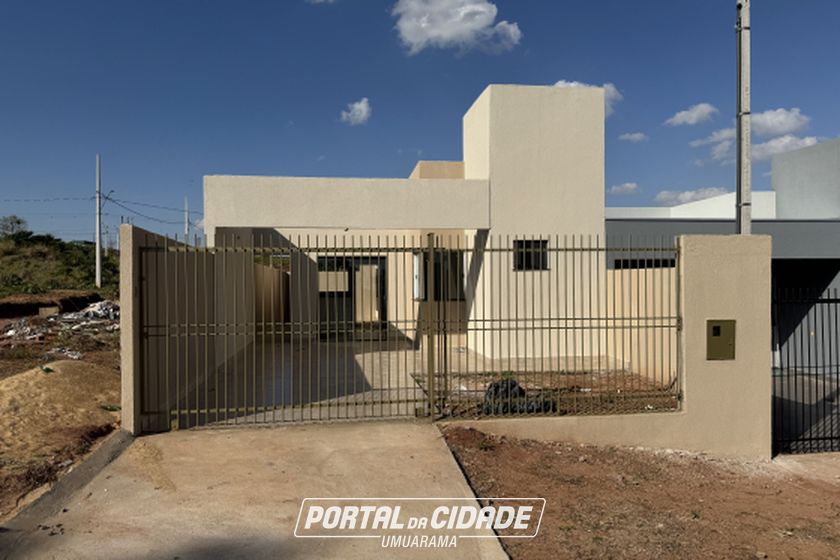 Casa &agrave; venda - 70m&sup2; - Jardim Castelo