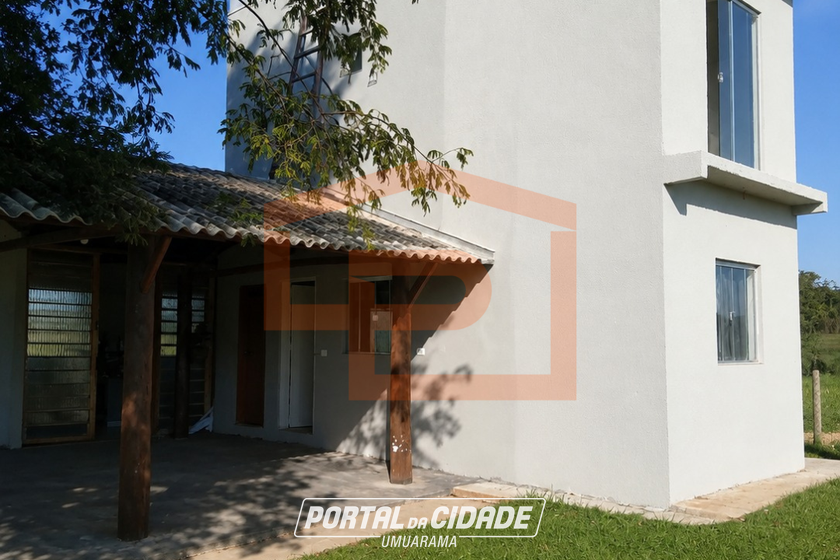Ch&aacute;cara &agrave; venda - 20000m&sup2; - Zona Rural