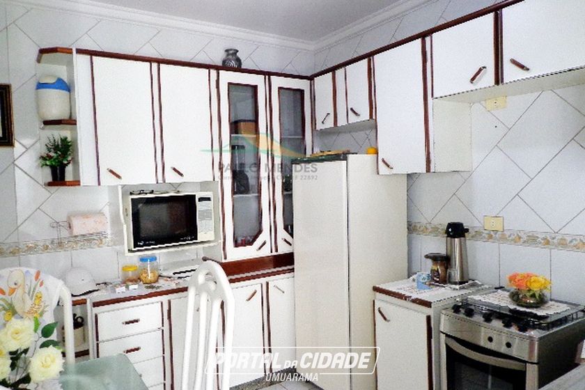 Sobrado &agrave; venda - 356m&sup2; - Zona II