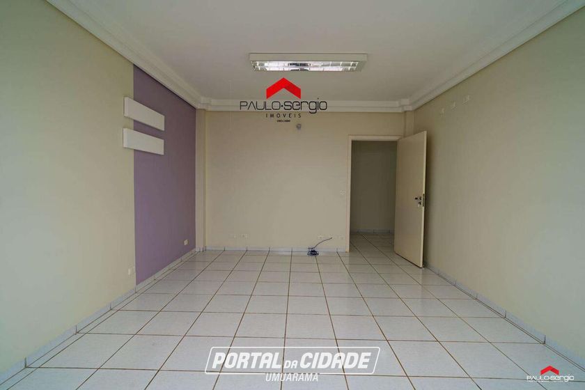 Sala Comercial &agrave; venda - 525m&sup2; - Zona I
