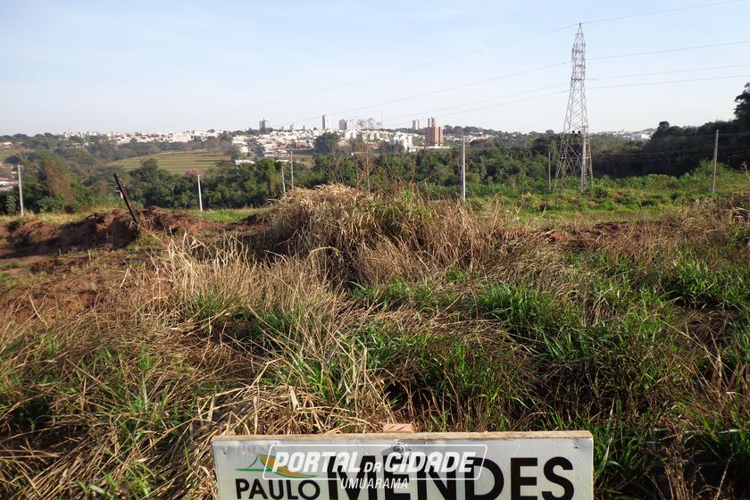 Terreno &agrave; venda - 376m&sup2; - Parque Firenze