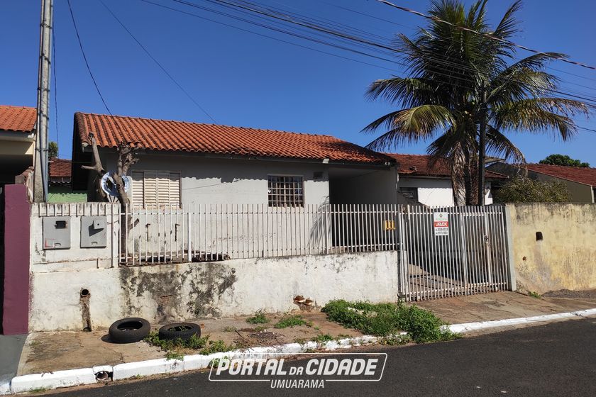 Casa &agrave; venda - 64m&sup2; - Conjunto 28 de Outubro