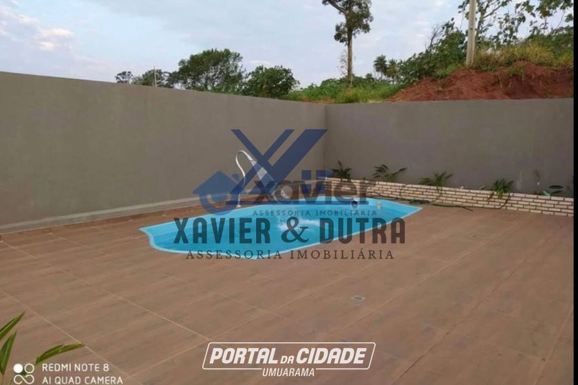 Ch&aacute;cara &agrave; venda - 2000m&sup2; - Ch&aacute;cara - Estrada Moema com a Tut&oacute;ia
