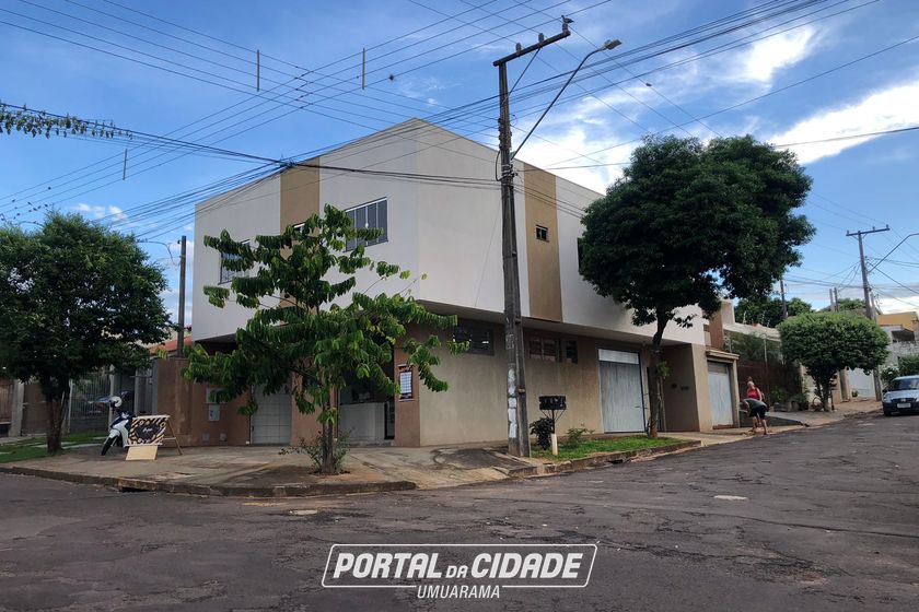 Sobrado &agrave; venda - 