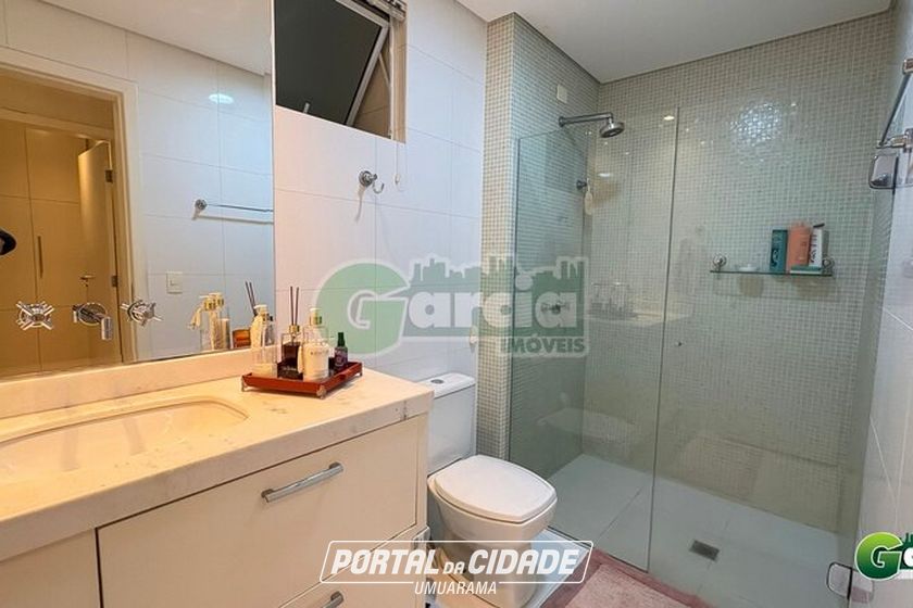 Apartamento &agrave; venda - 223m&sup2; - Zona I