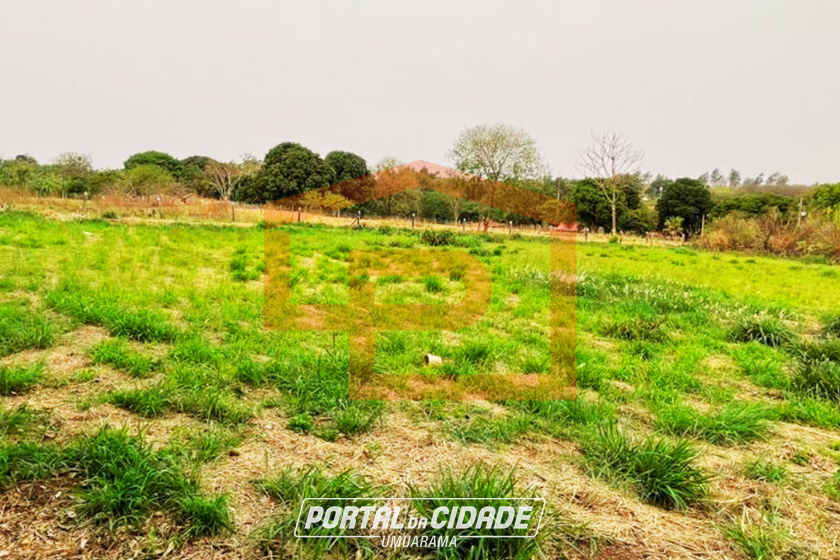 Ch&aacute;cara &agrave; venda - 7000m&sup2; - As margens da rodovia PR-323