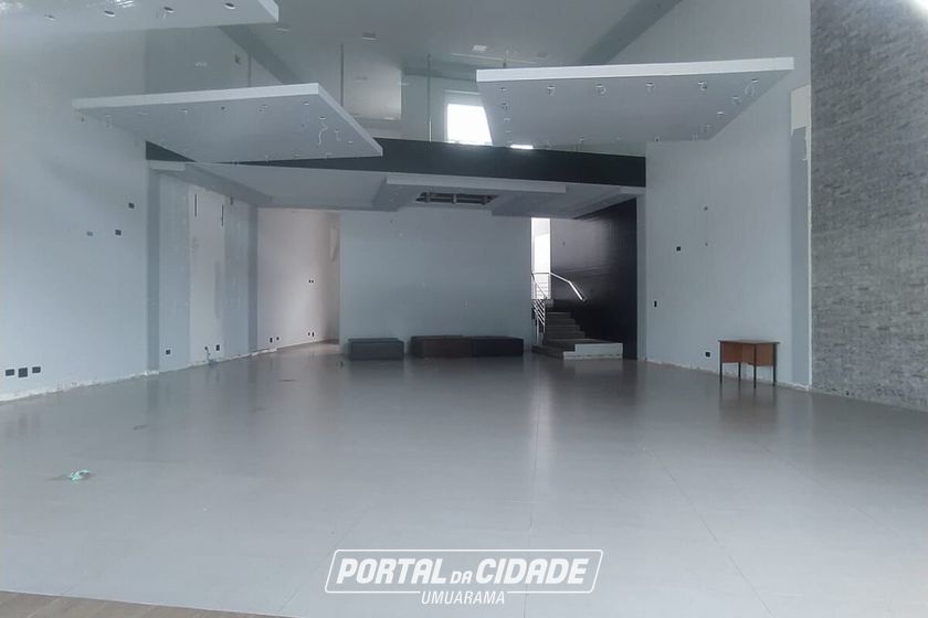 Apartamento para alugar - 336m&sup2; - Zona I