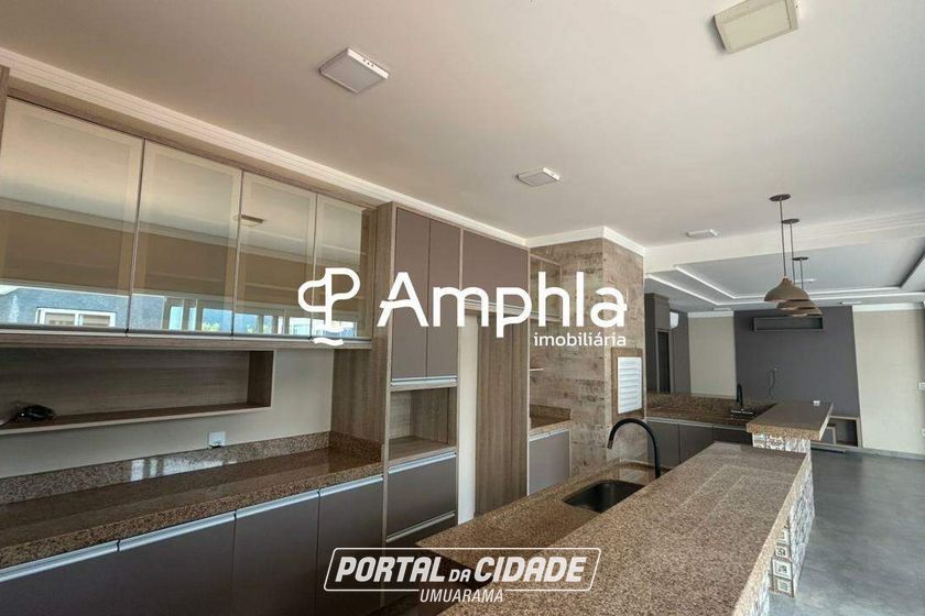 Casa &agrave; venda - 446m&sup2; - Cancelli