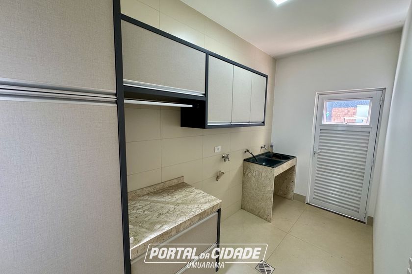 Casa &agrave; venda - 230m&sup2; - Condom&iacute;nio Royal Garden