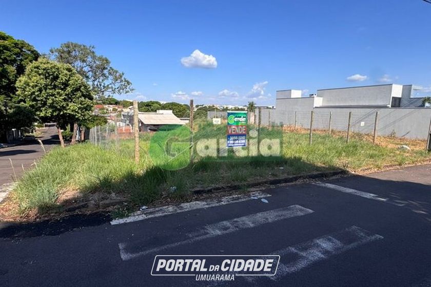 Terreno &agrave; venda - 326m&sup2; - Parque Residencial da G&aacute;vea