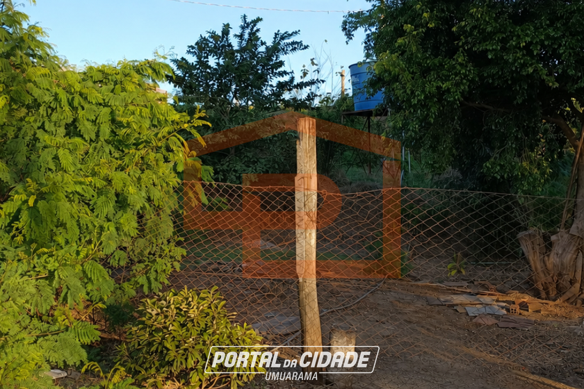 Terreno &agrave; venda - 198m&sup2; - &Aacute;rea Urbana