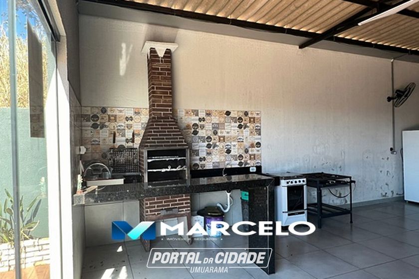 Ch&aacute;cara &agrave; venda - 2000m&sup2; - PR - 580