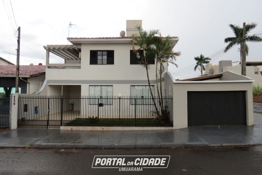Sobrado &agrave; venda - 184m&sup2; - JARDIM TAMOIO
