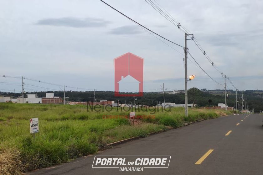 Terreno &agrave; venda - 135m&sup2; - Umuarama