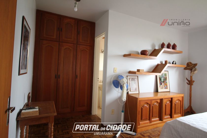 Apartamento &agrave; venda - 94m&sup2; - Zona 1