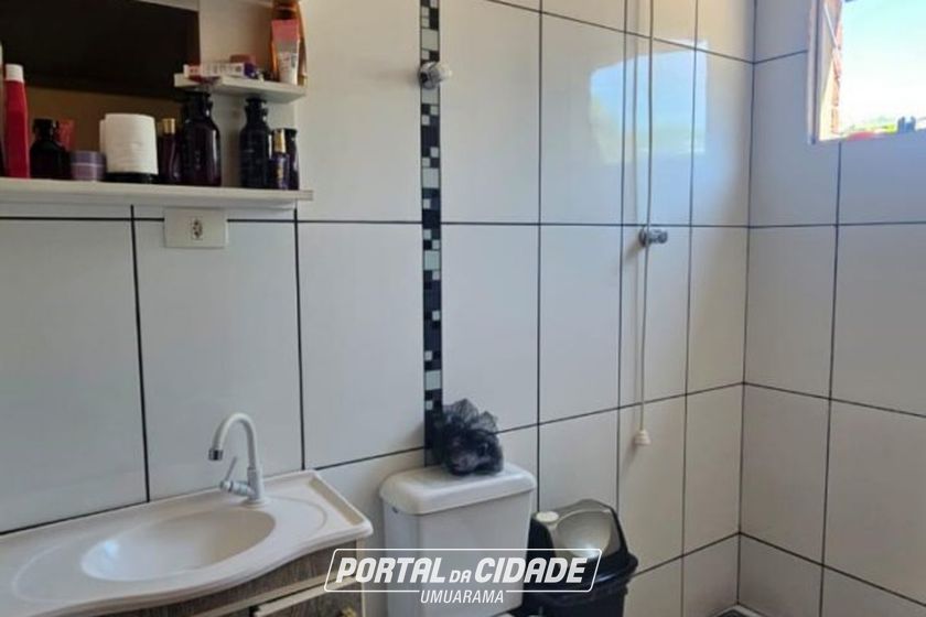 Casa &agrave; venda - 74m&sup2; - CENTRO