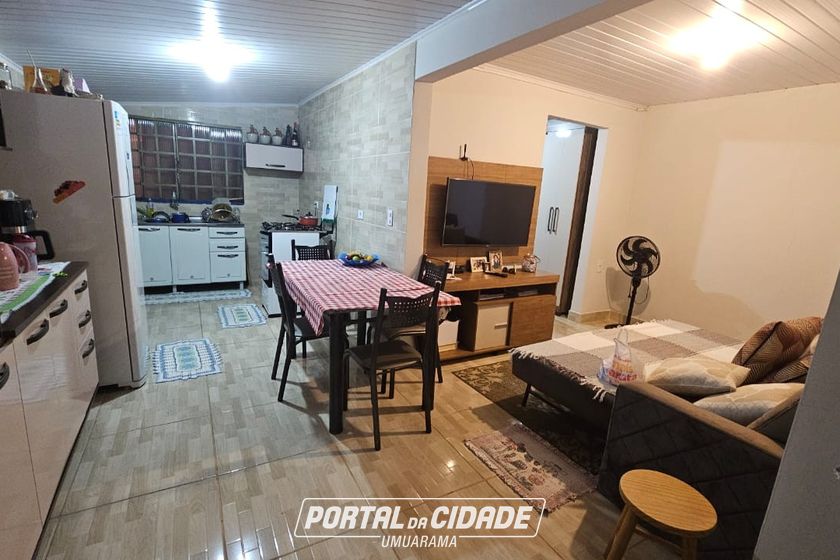 Casa &agrave; venda - 59m&sup2; - ZONA V