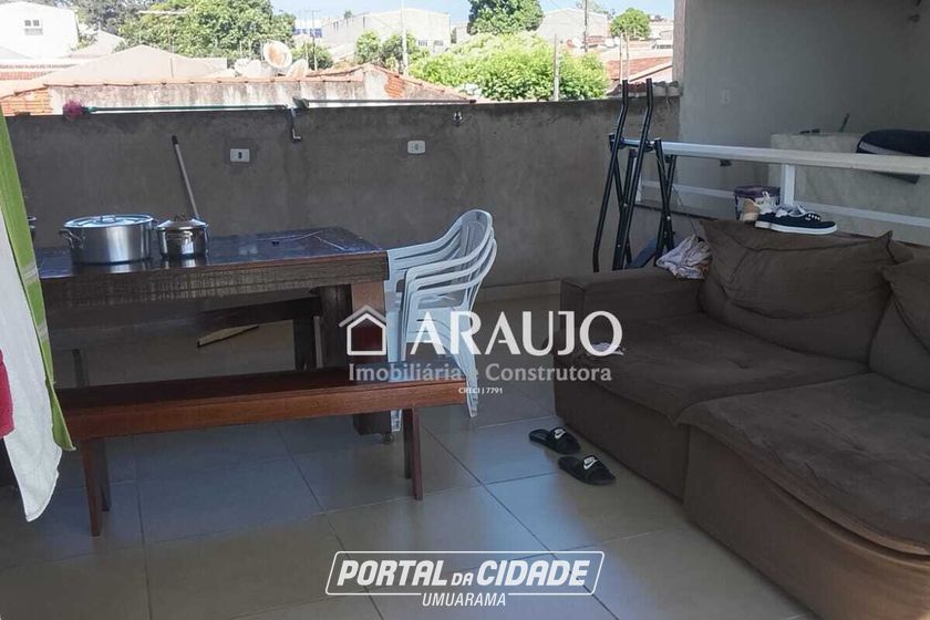 Sobrado &agrave; venda - 251m&sup2; - Jardim Kennedy