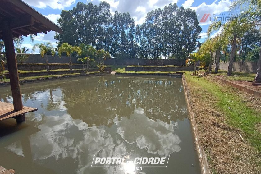 Fazenda &agrave; venda - 2500m&sup2; - Sa&iacute;da Para Serra dos Dourados