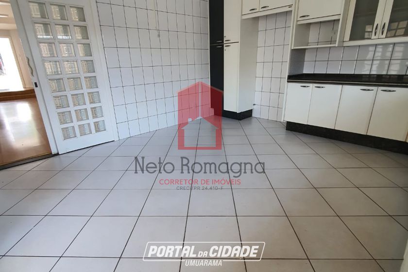 Casa para alugar - 380m&sup2; - Zona I