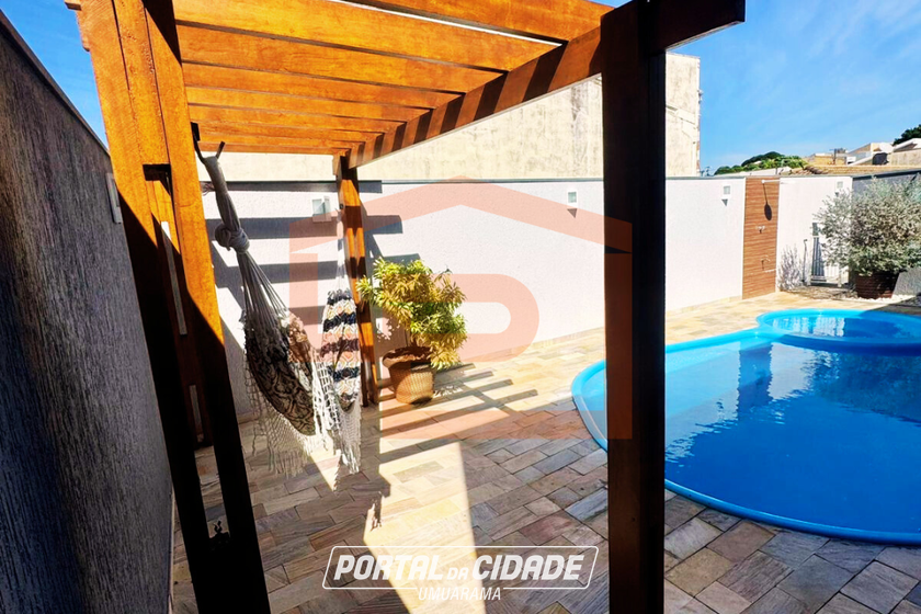 Casa &agrave; venda - 214m&sup2; - Jardim Tamoio