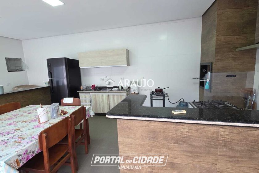 Casa &agrave; venda - 243m&sup2; - Jardim Indai&aacute;