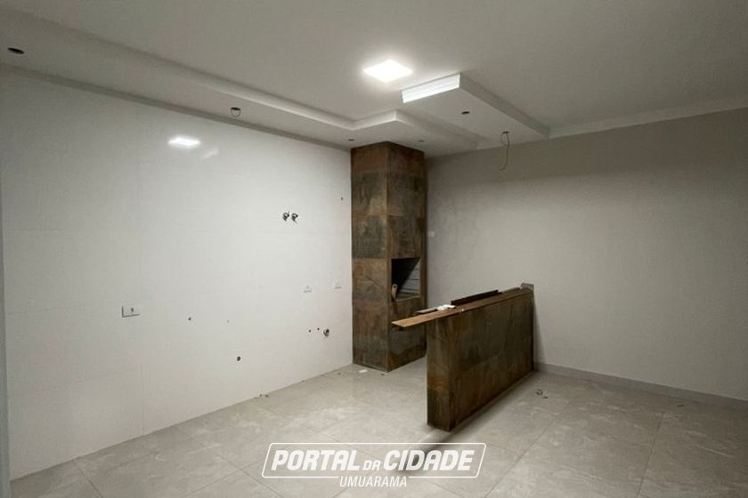 Casa &agrave; venda - 160m&sup2; - Jardim Cima