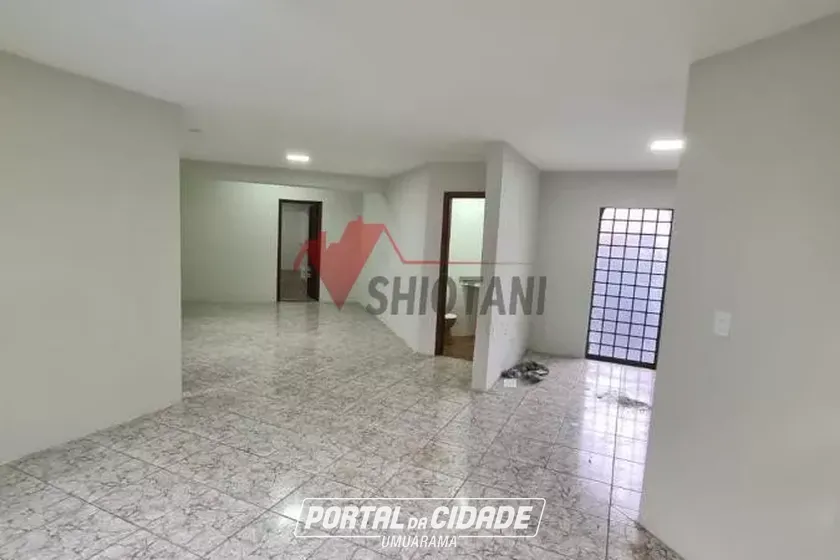 Casa &agrave; venda - ZONA I
