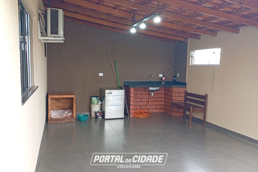Casa &agrave; venda - 100m&sup2; - Serra dos Dourados