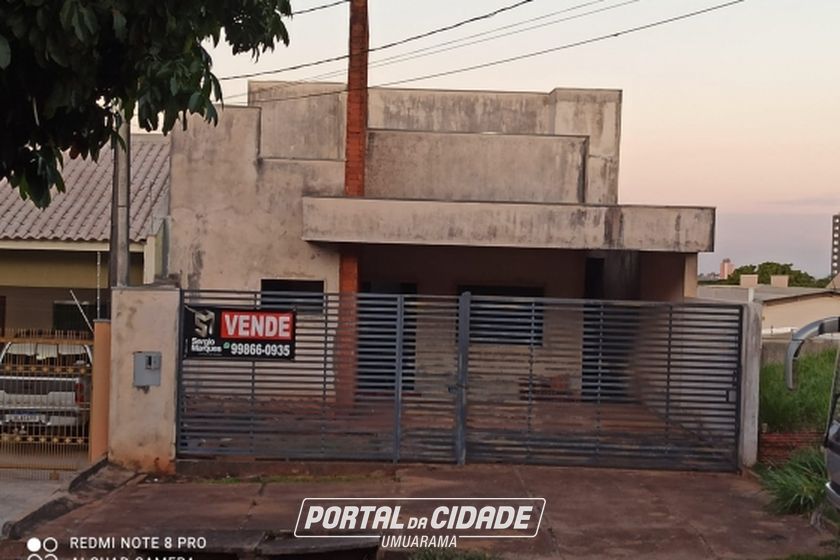 Casa &agrave; venda - 160m&sup2; - Avenida Angelo Moreira da Fonseca