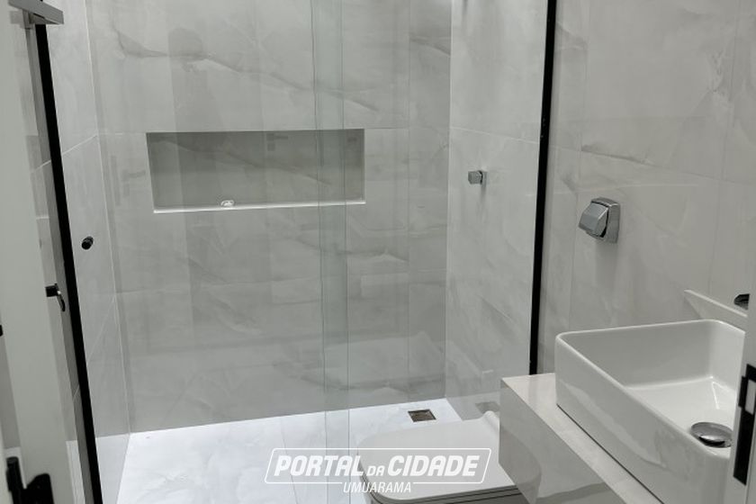 Casa &agrave; venda - 90m&sup2; - Jardim Cima