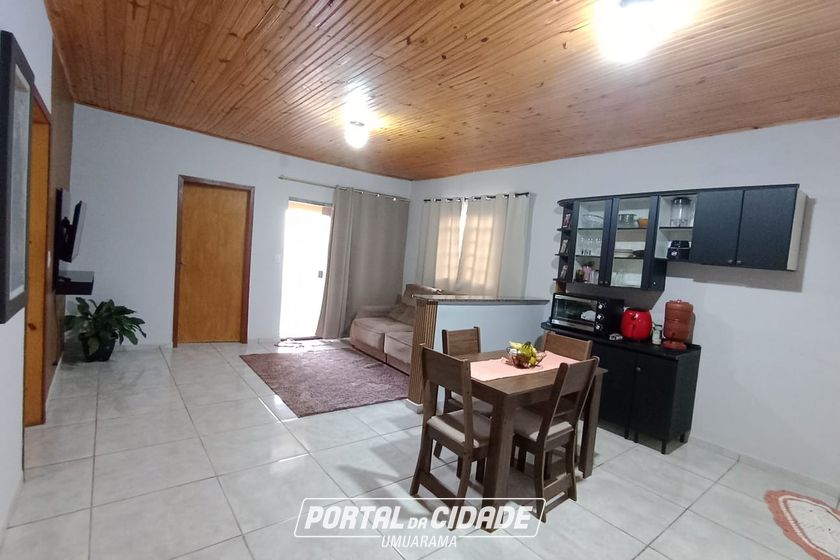 Casa &agrave; venda - 100m&sup2; - Serra dos Dourados