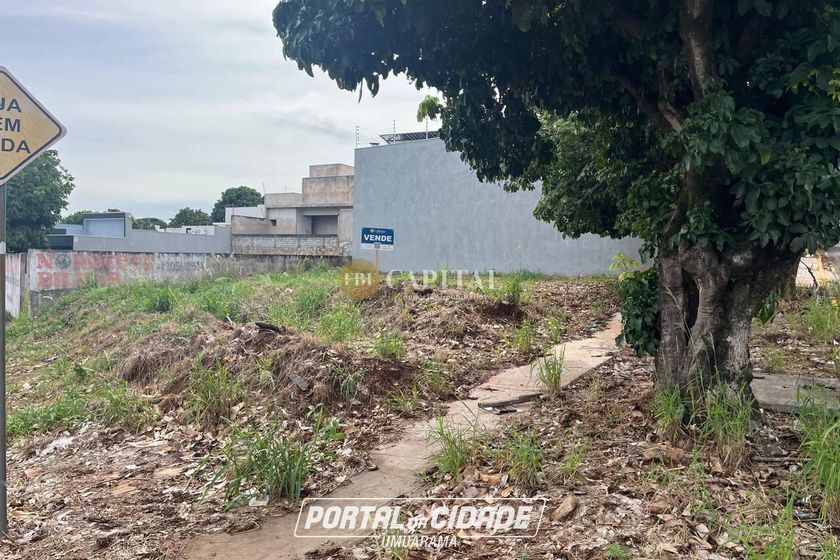 Terreno &agrave; venda - 204m&sup2; - Parque Alphaville