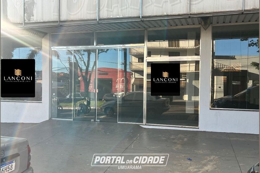 Sal&atilde;o Comercial para alugar - 500m&sup2; - ZONA VII