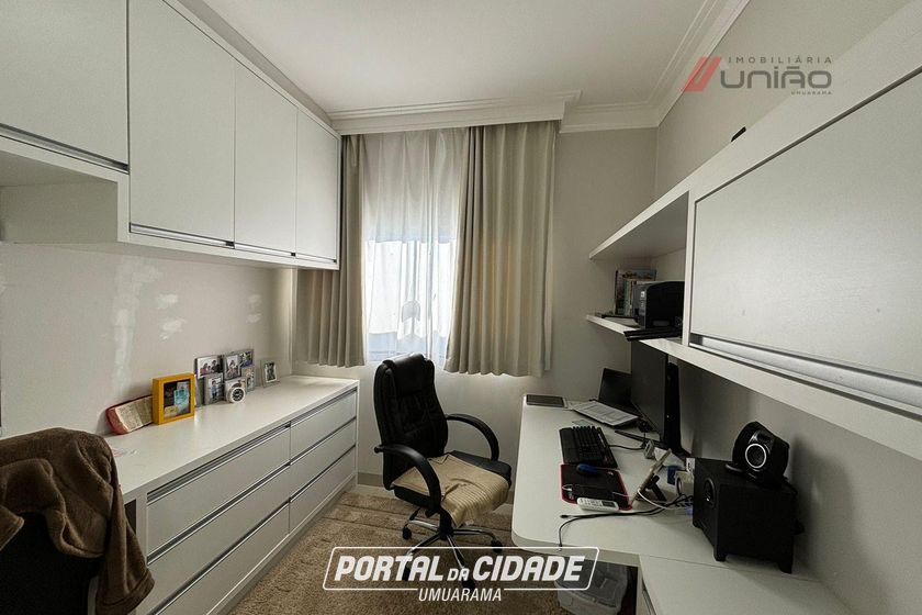 Casa &agrave; venda - 216m&sup2; - Jardim Vit&oacute;ria R&eacute;gia