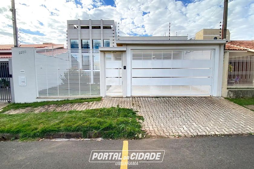 Casa &agrave; venda - 128m&sup2; - Parque Bandeirantes