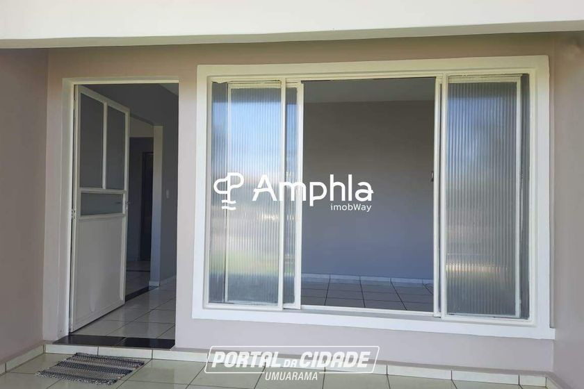 Casa &agrave; venda - 200m&sup2; - Centro