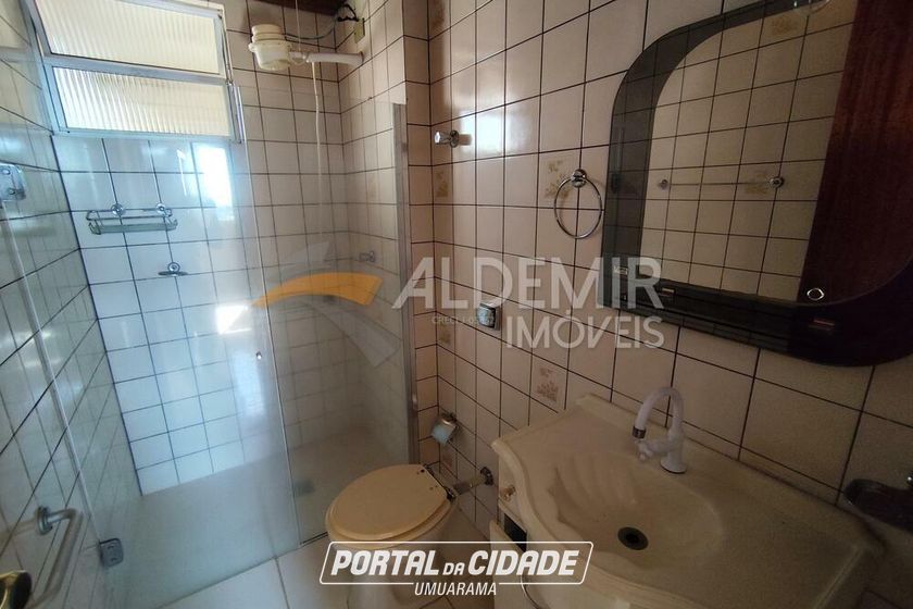 Apartamento para alugar - 74m&sup2; - Zona 6