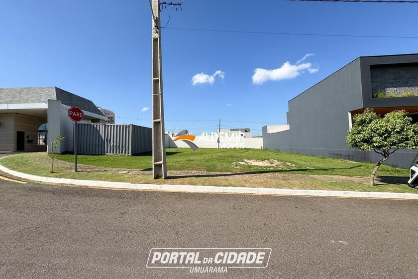 Terreno &agrave; venda - Condom&iacute;nio Jardins de Versailles