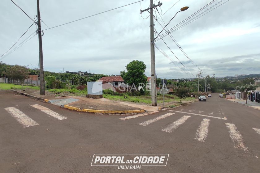 Terreno &agrave; venda - 360m&sup2; - JARDIM PANCERA