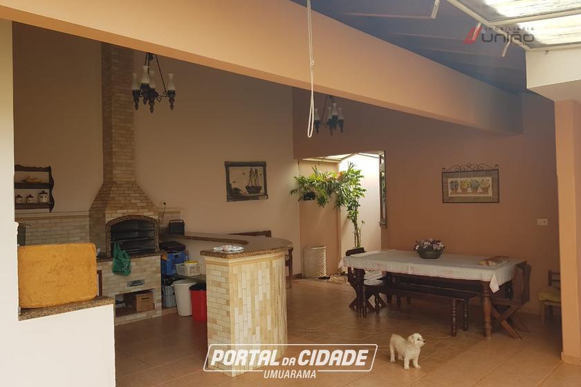 Casa &agrave; venda - 547m&sup2; - Zona I