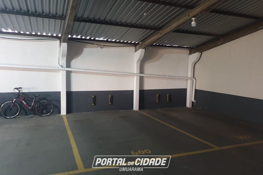 Apartamento &agrave; venda - 301m&sup2; - Zona I